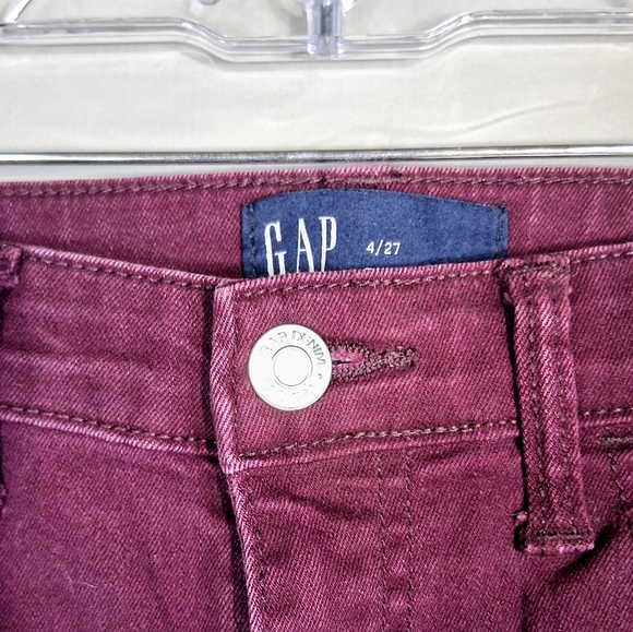 Gap Size 4--- 27"-28" Waist Plum/Burgundy Women's Girl's Favorite Jeggings - Picture 2 of 10